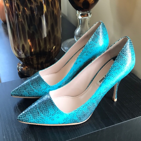 Miu Miu Python-Effect Pumps - Picture 11 of 11
